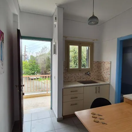Apartment Thalia, On The *