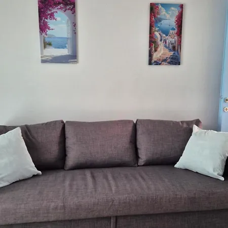 Apartment Thalia, On The *