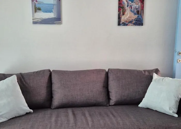 Apartment Thalia, On The *