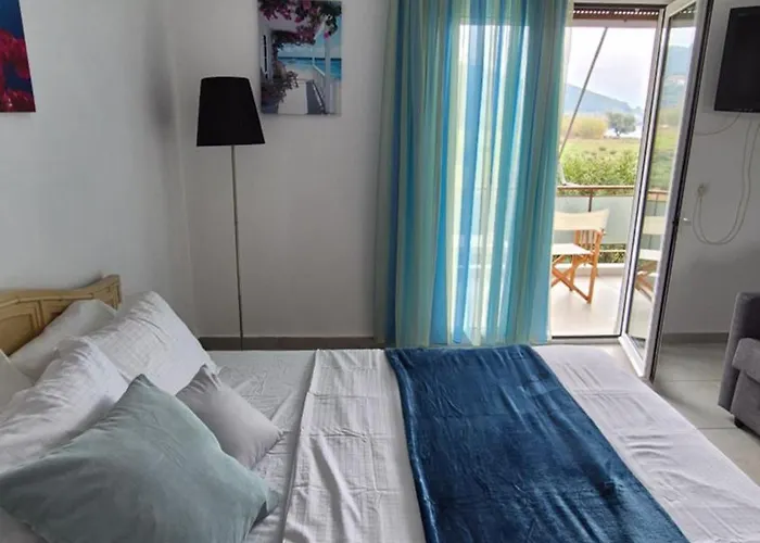 Thalia, On The Apartment *